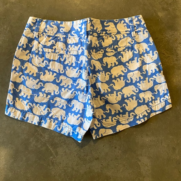 Lily Pulitzer Callahan Short Elephant Print - Picture 2 of 3
